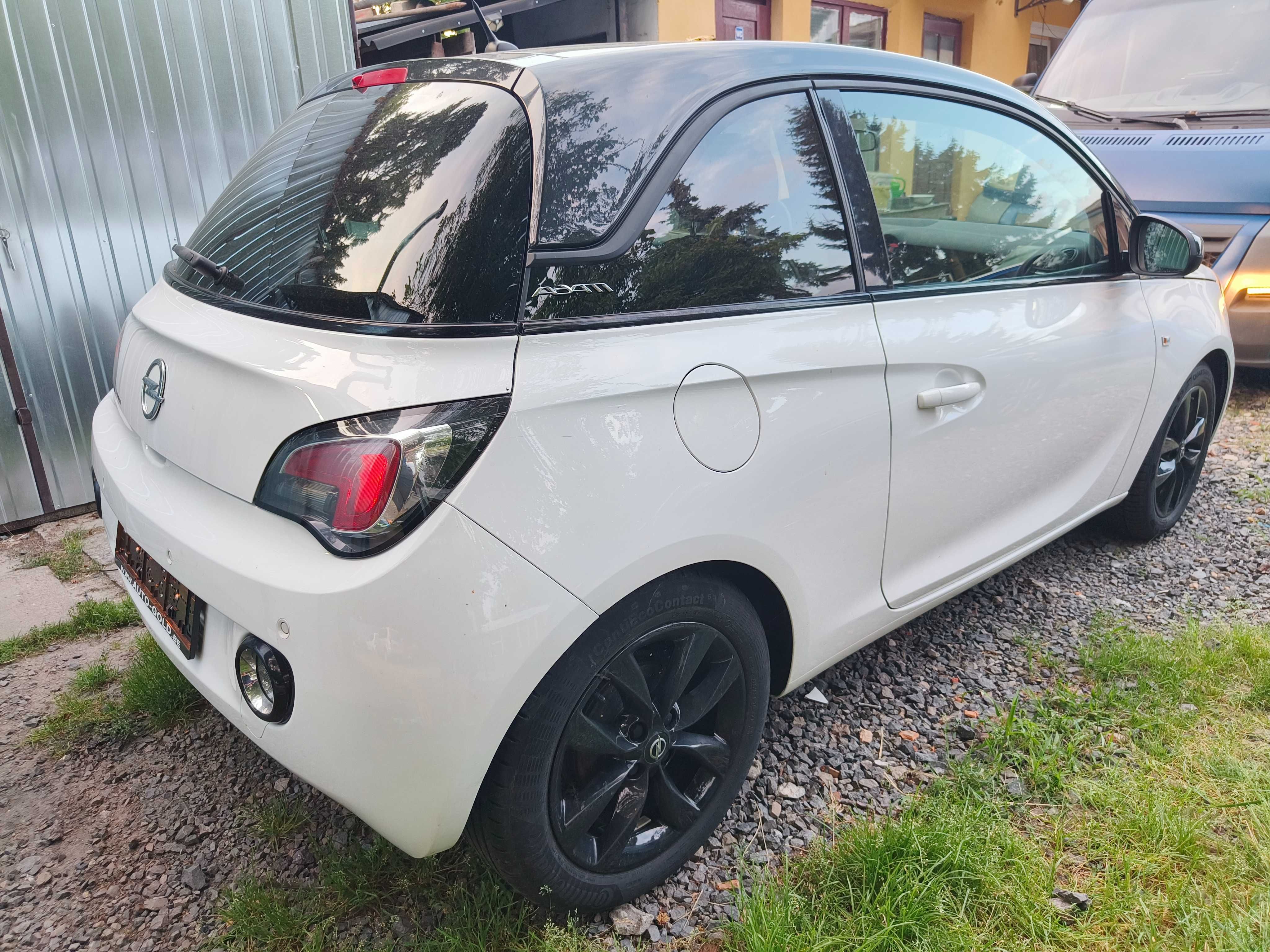 Opel Adam 2016rok benzya
