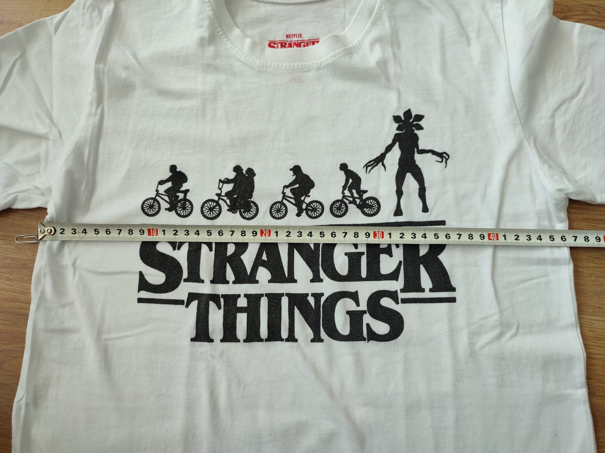 Netflix Stranger things t-shirt rozm. 170