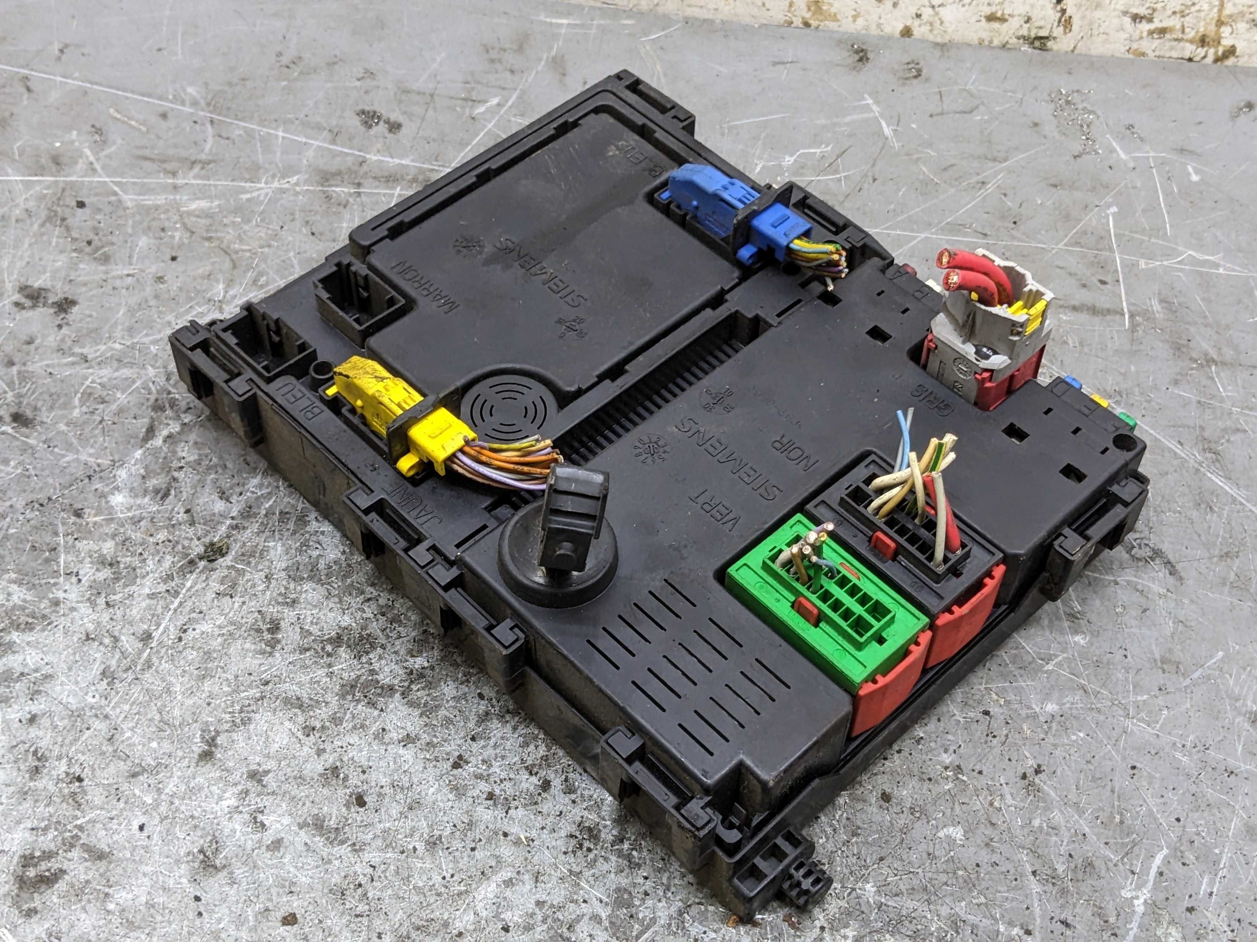 Peugeot 206 CC Moduł Skrzynka Bezpieczników BSI