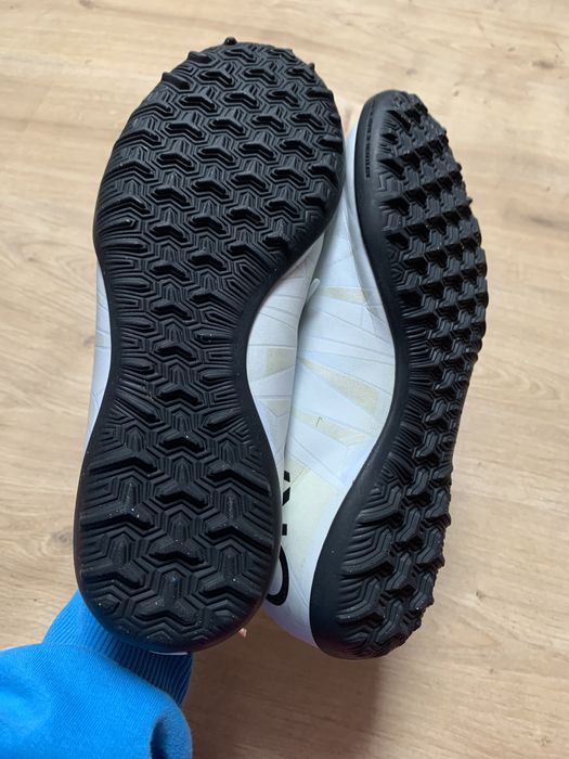 Buty piłkarskie turfy Nike CR7 r 38,5