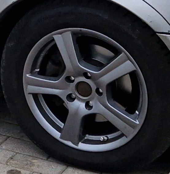 Alufelgi 16" 5x112 Mercedes z oponami zimowymi