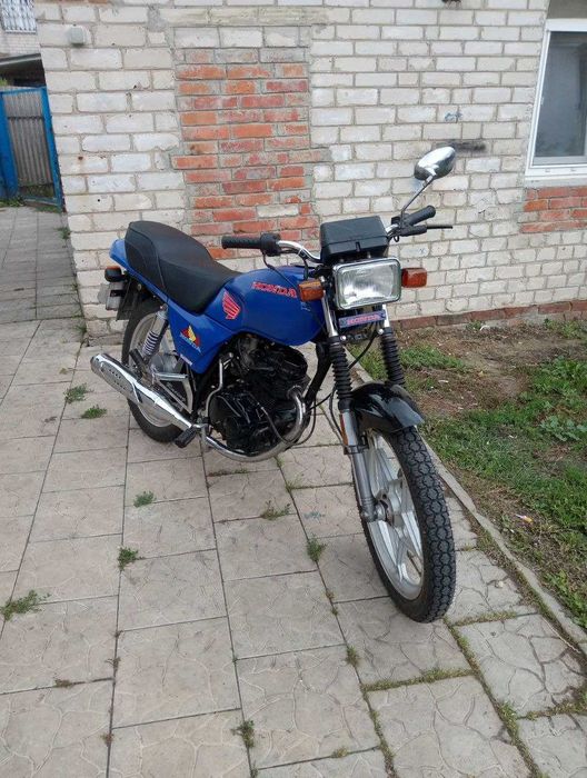 Продам мотоцикл 125 кубов