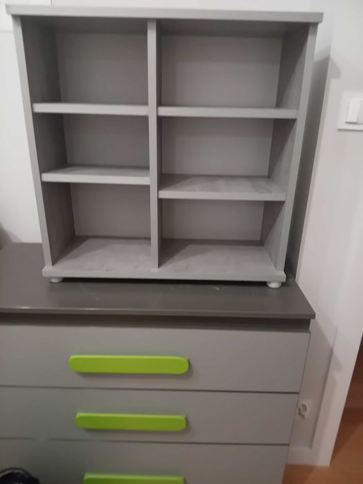 Szafka i komoda do pokoje dla chłopca