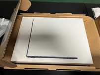 MacBook Air 13" M4 16GB RAM 256GB pamięci, nowy z dystrybucji PL Apple