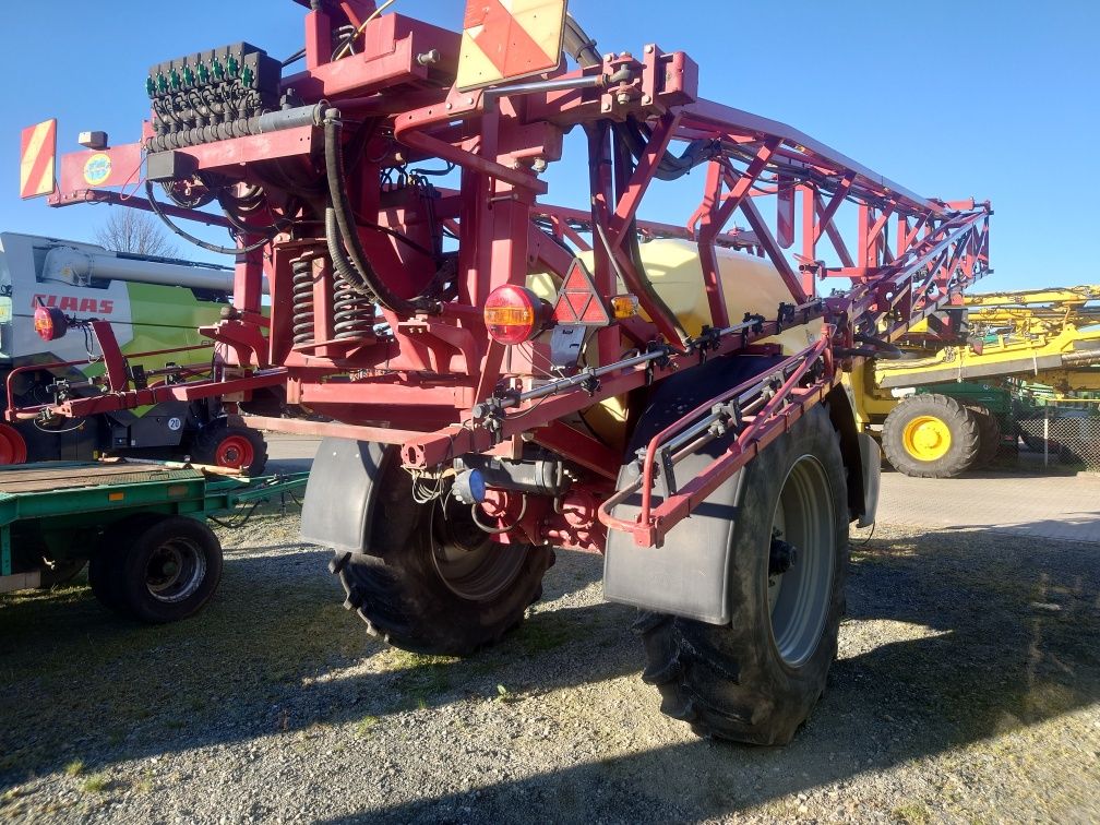 Opryskiwacz hardi commander 4400.30m rau. John Deere.