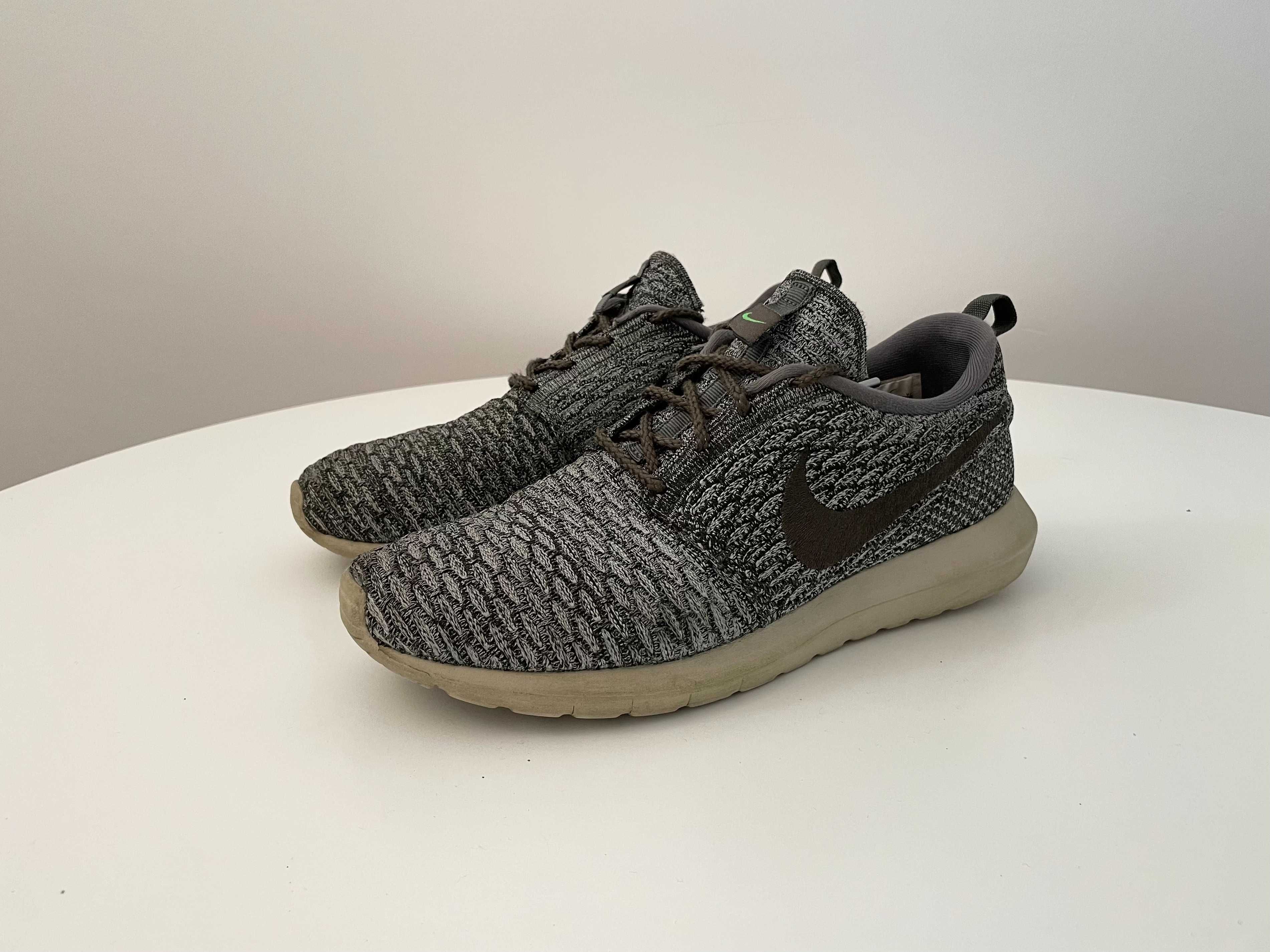 Nike Roshe Run - Flyknit Wolf Grey - 42.5