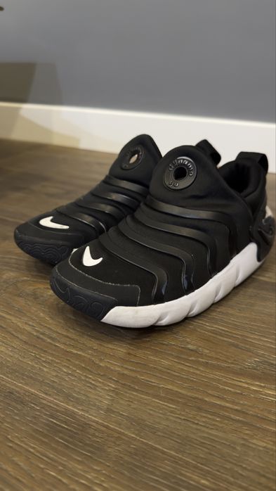 Кросівки nike чорні без шнуровки