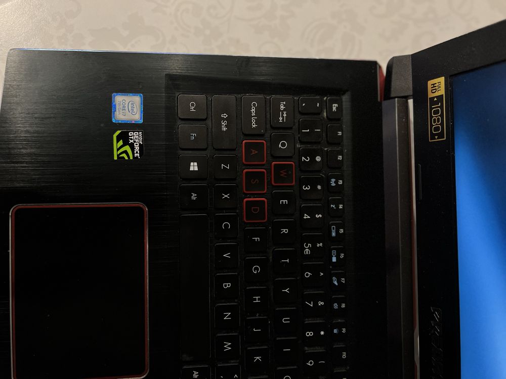 Acer Predator Helios 300