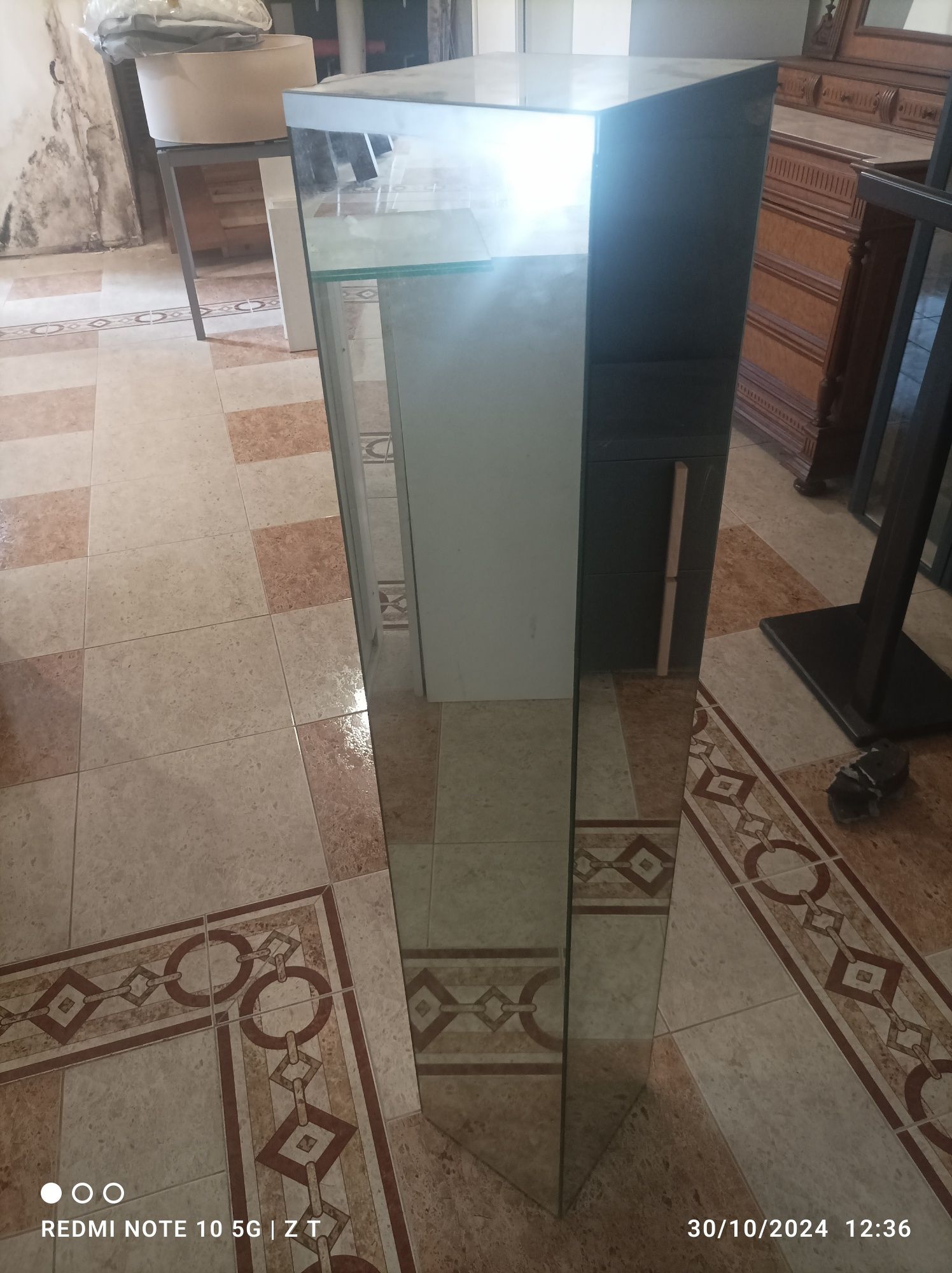 Coluna de espelhada