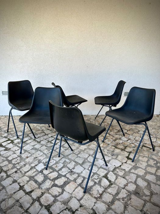 6 cadeiras Handy Robin Day Vintage