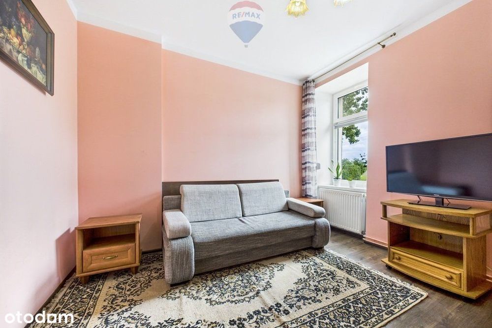 Na sprzedaż 2 pokoje + garaż + piwnica + ogródek