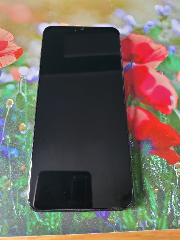 Sprzedam telefon vivo y52 5g