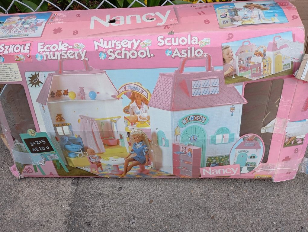 Domek dla lalek barbie zestaw Nowy!