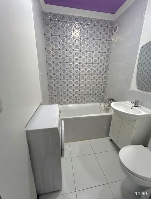 Сдам 2 кв. Сталинка Свободы с видом на сквер с фонтанами 11000 грн