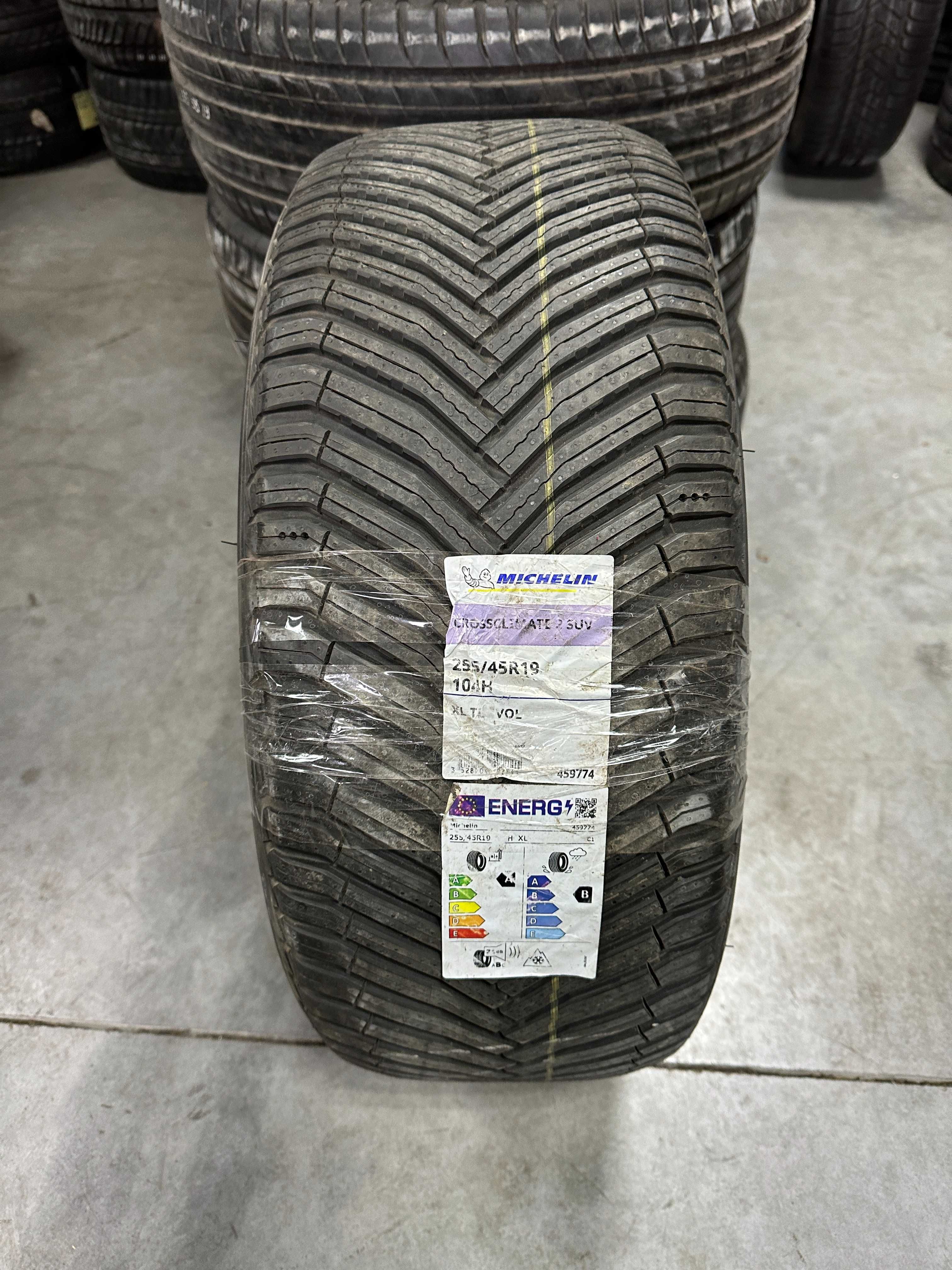 255-45 R19 104H Michelin Cross Climate 2 SUV VOL 1шт Нова