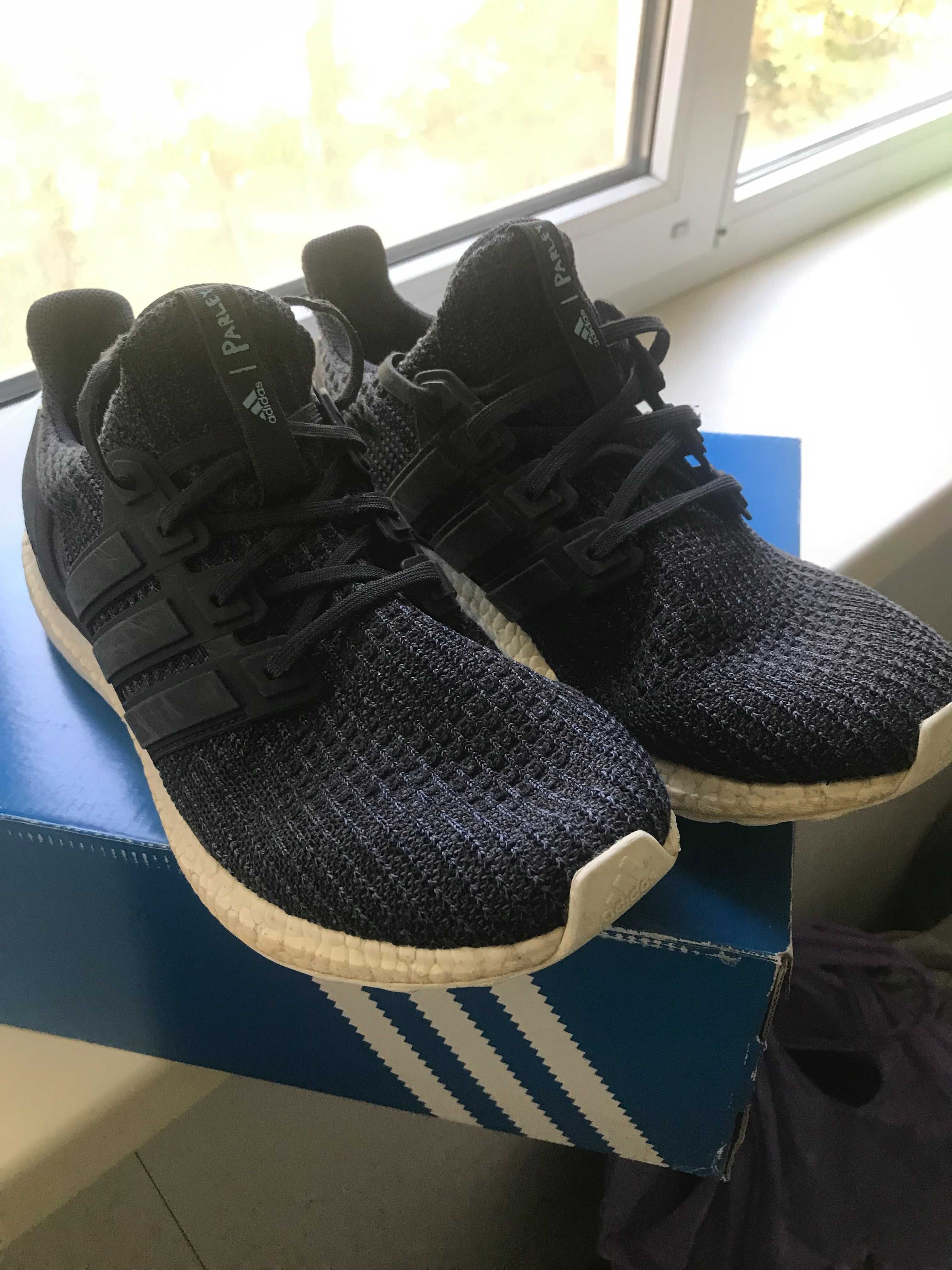 Кросівки Adidas parley boost