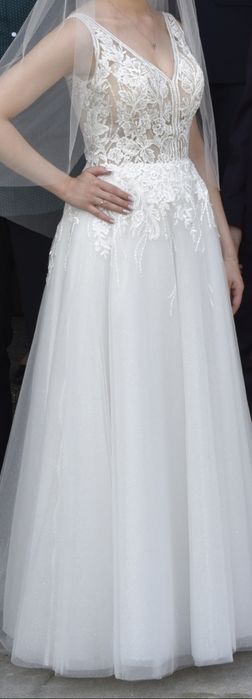 Suknia ślubna z welonem 34/36 XS/S