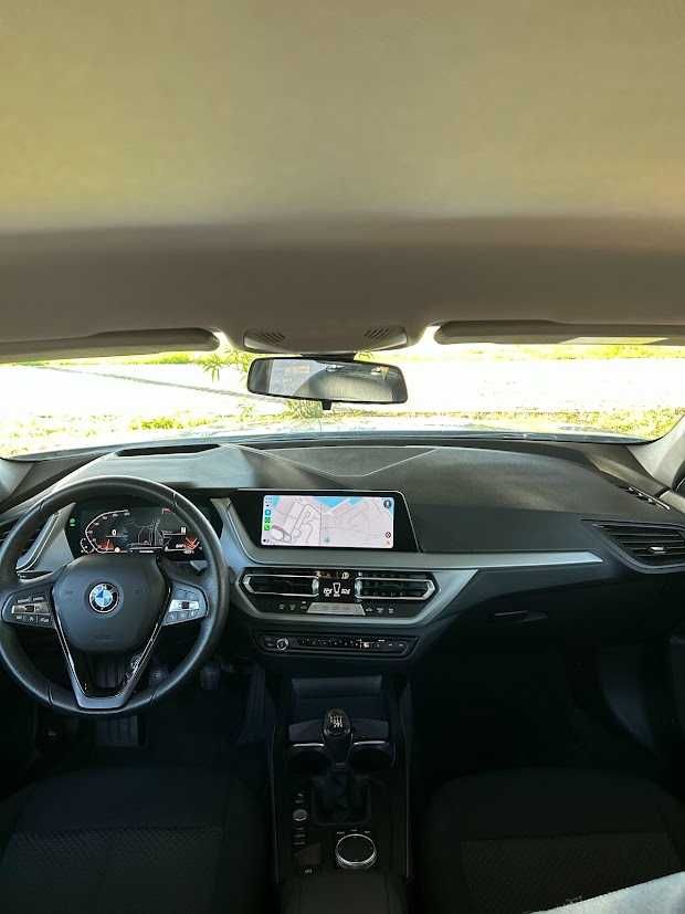 BMW 118i Advantage 2021 - Head-Up Display - Full LED