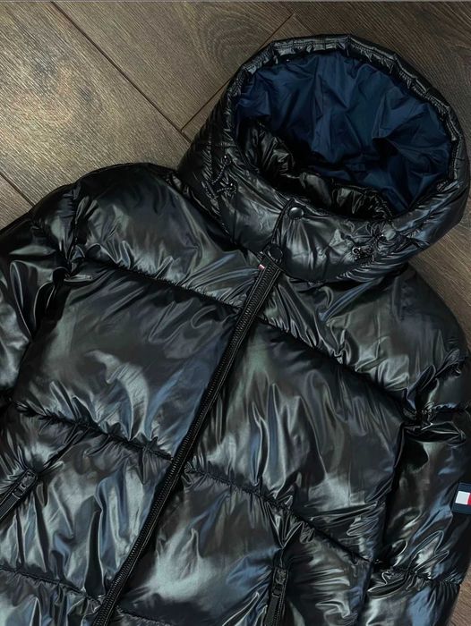 Tommy Hilfiger пуховик оригинал xl