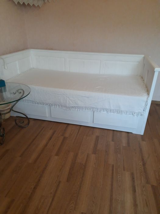 Кровать з натурального дерева (безкоштовна доставка)