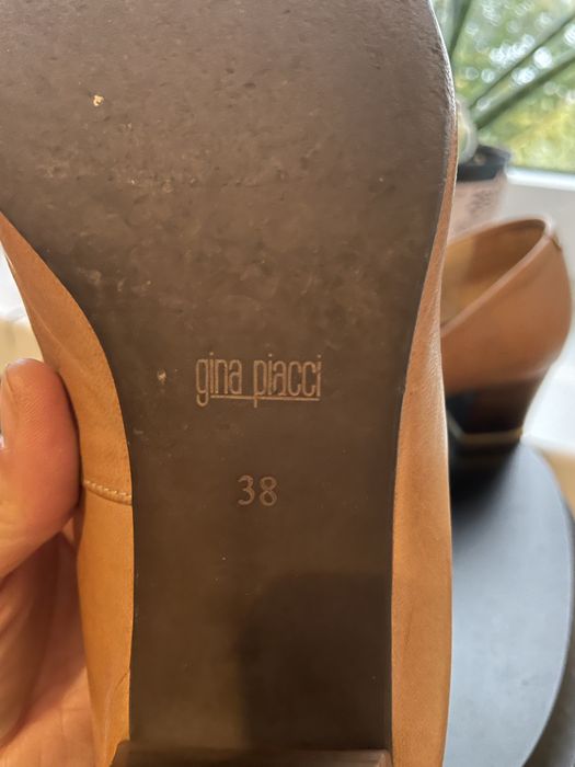 Półbut skóra naturalna GinaPiacci 38