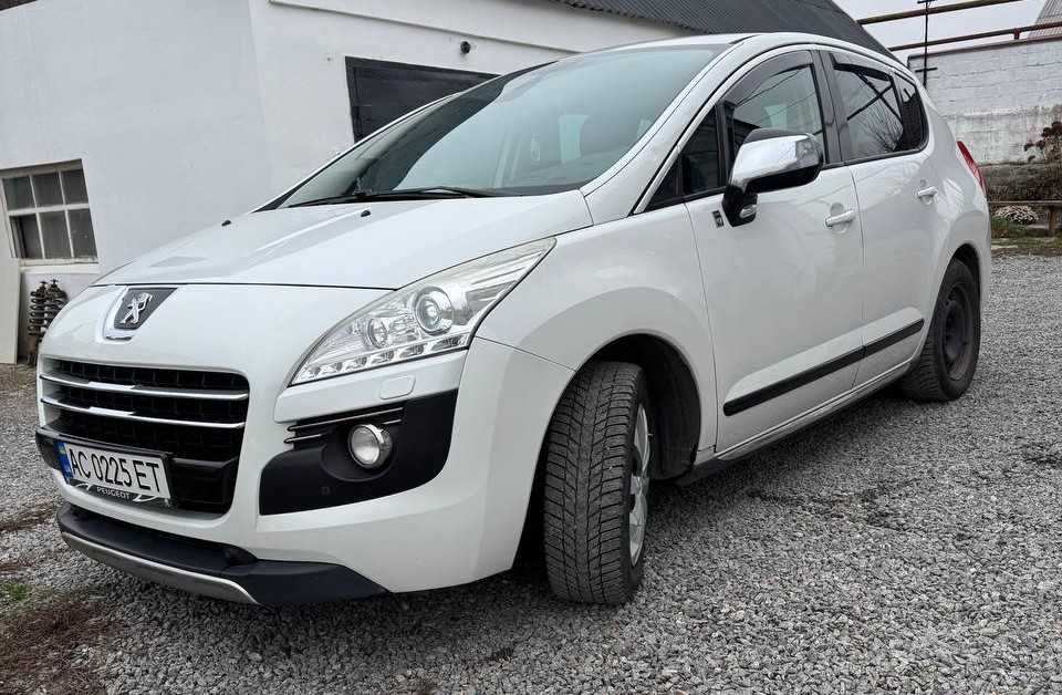 Peugeot 3008, гібрид, дизель, мотор 2.0, кінець 2013 рік