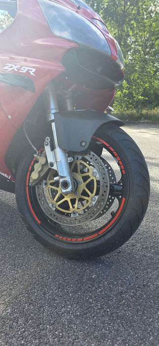 Kawasaki zx9r 2003r