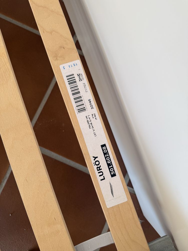 Cama 140x190 branca