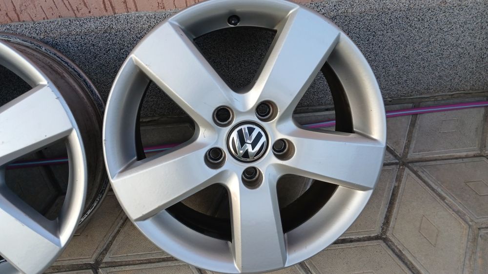 Оригінальні диски титани VW Golf 6 Caddy Touran  5/112 R16 vag