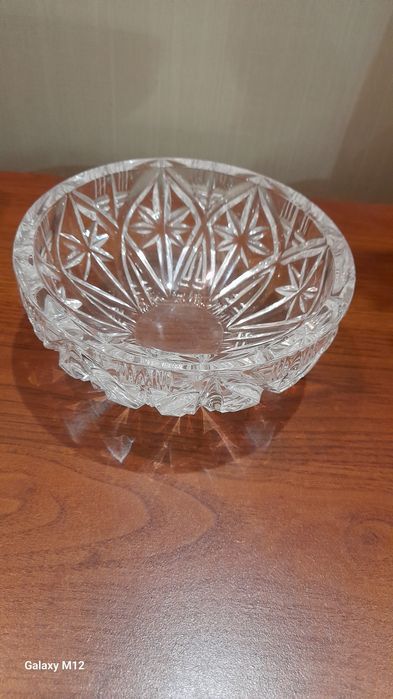 Хрустальная конфетница