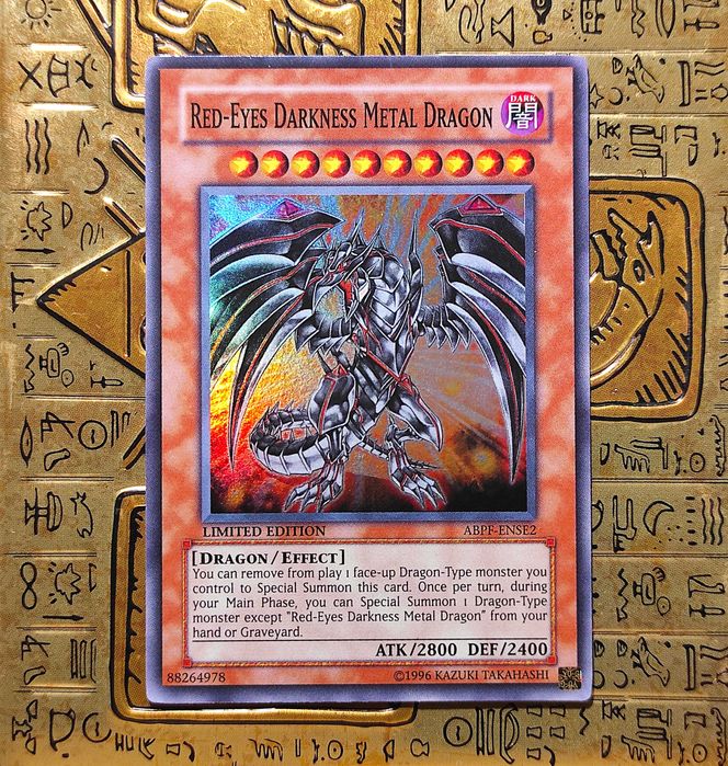 Red-Eyes Darkness Metal Dragon - Edição Limitada Yugioh