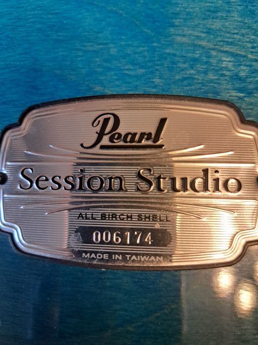 Pearl Session Studio Blue Brust shell set 22,16,13