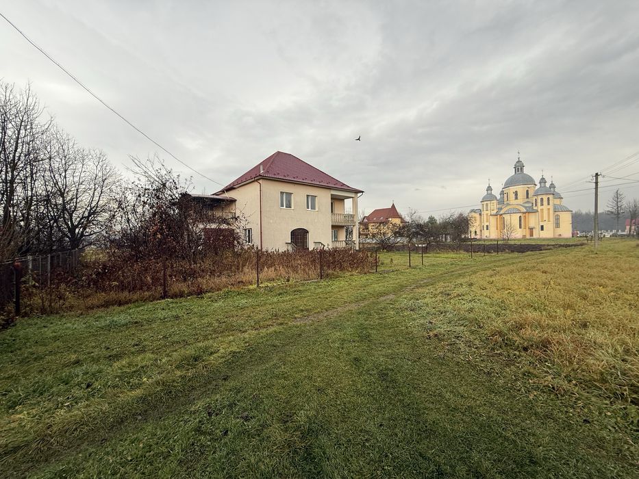 Продам будинок в с.Шепарівці