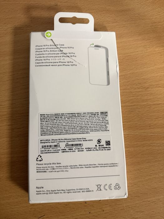 оригинальный чехол iphone 16pro