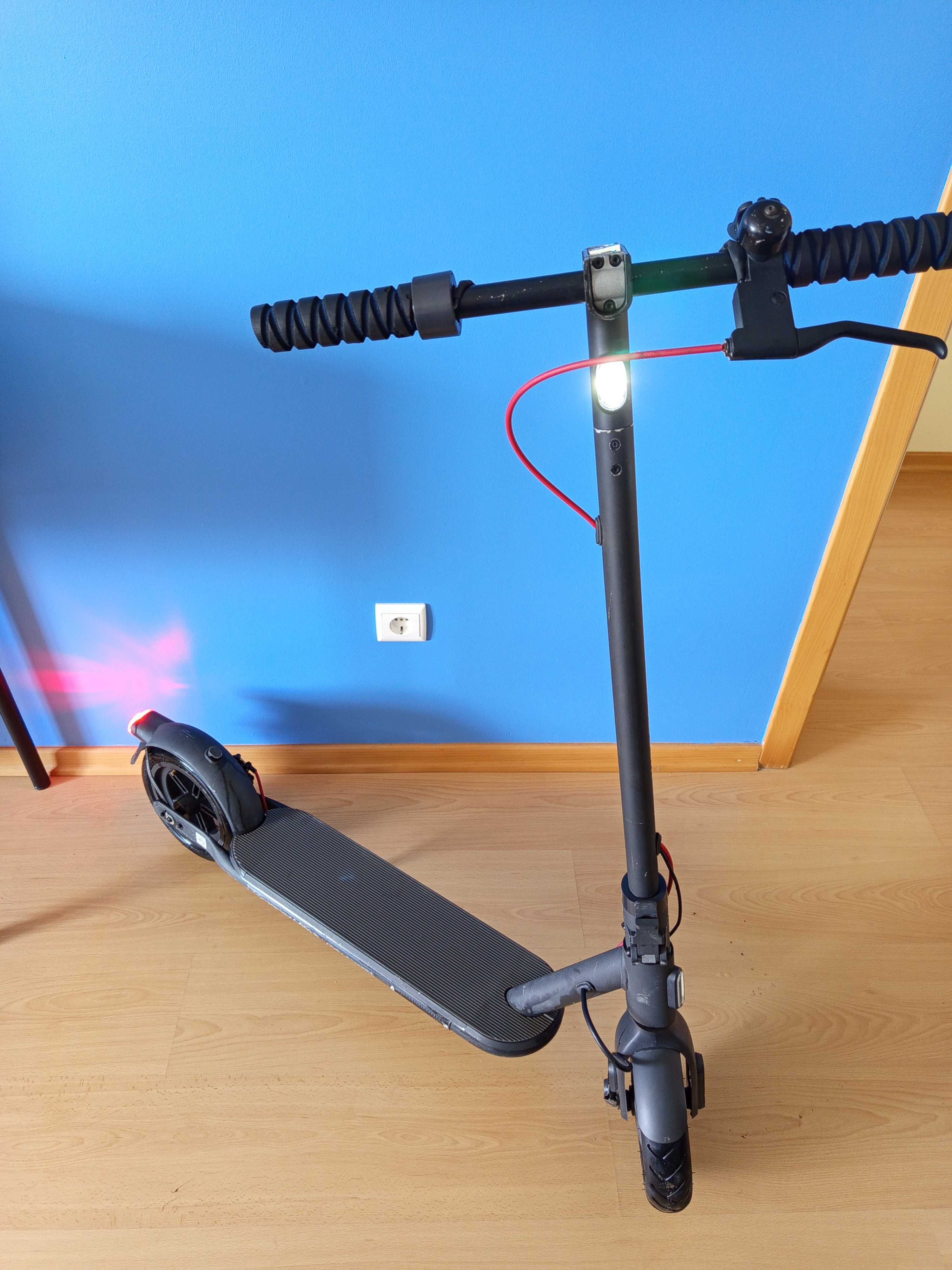 Trotinete XIAOMI MI 4