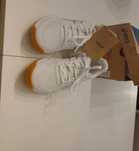 Buty do siatkówki/ na w-f z kauczukową podesz. damskie asics Upcourt 6