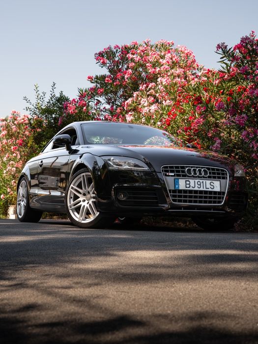 Audi TT 8j 2.0 TFSI DSG Full-Sline