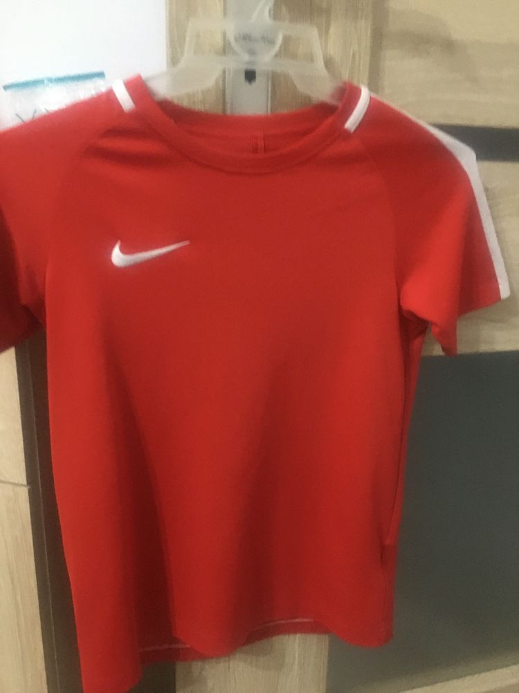 Komplet koszulka, bluza Nike