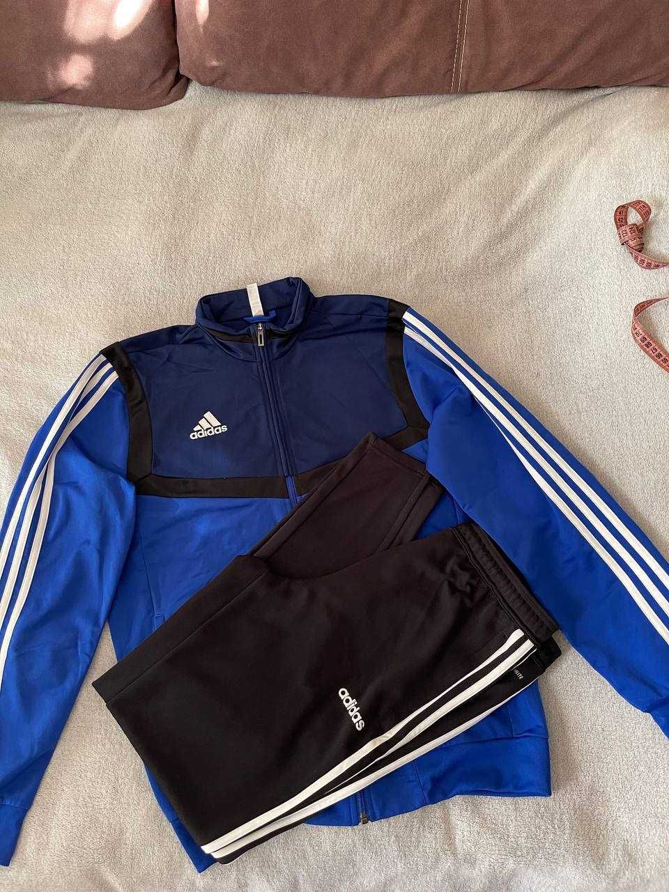 Мужской спортивный костюм Adidas