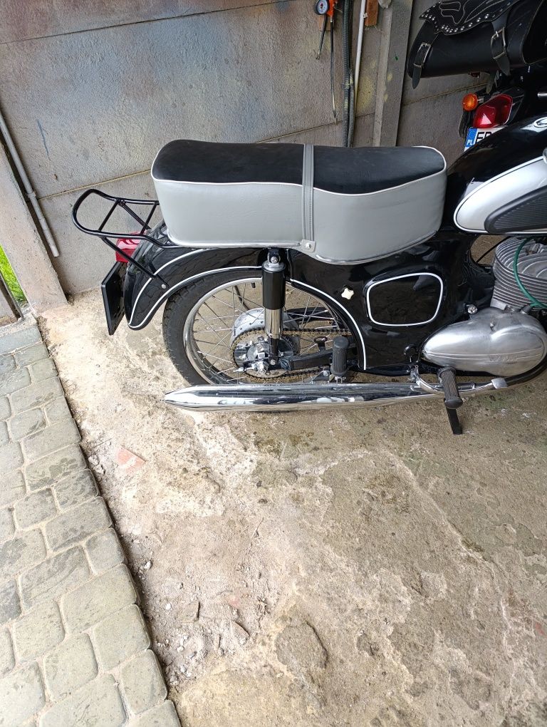 Motocykl SHL 175