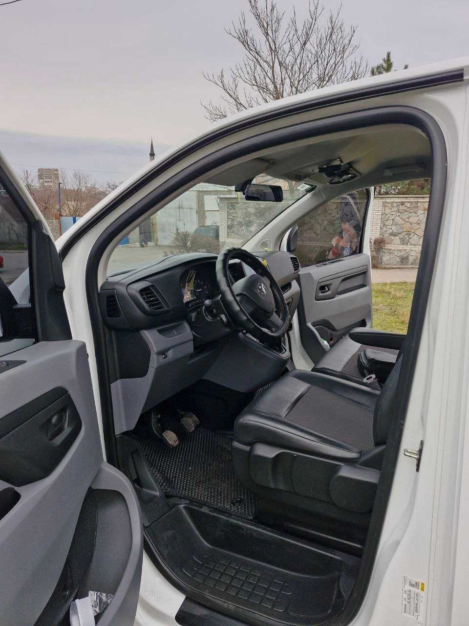 Toyota Proace 2021