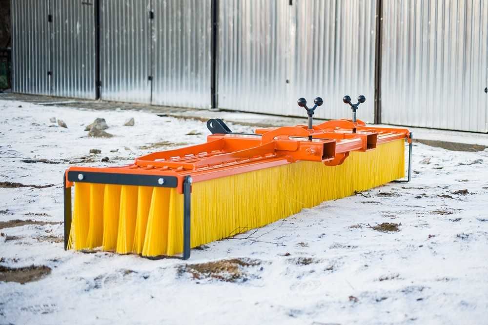 Szczota ulicówka do zamiatania parkingów na wózek widłowy lub tuz !