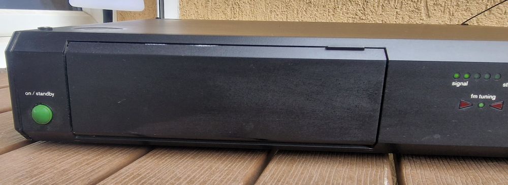 Tuner radiowy braun T2