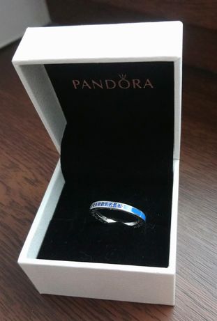 Nowy oryginalny pierścionek Pandora roz 48 srebro emalia cyrkonie