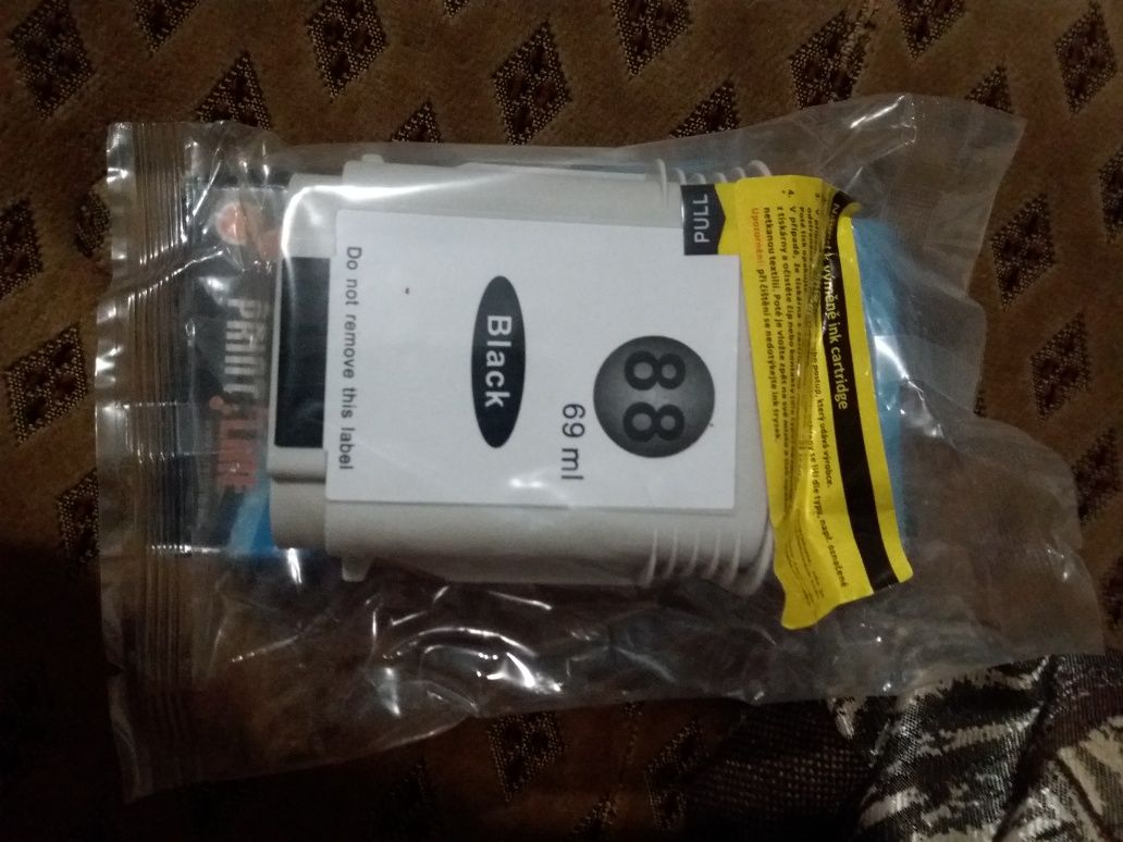 hp88xl c9396ae. hp72 designjet t610.