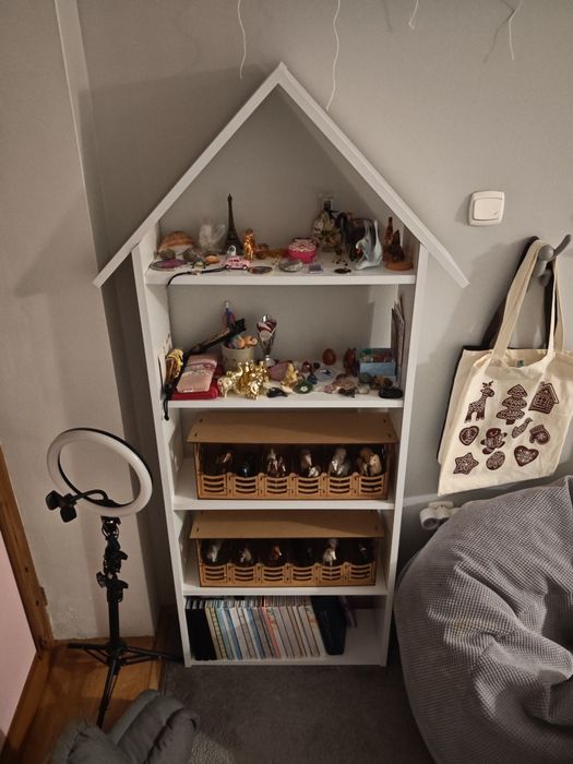 # ZESTAW 5 regałów domków - biały regał domek półka na książki figurki