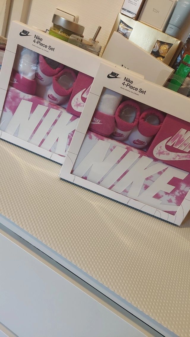 Детский набор комплект для новорожденного  Guess на подарок выписку