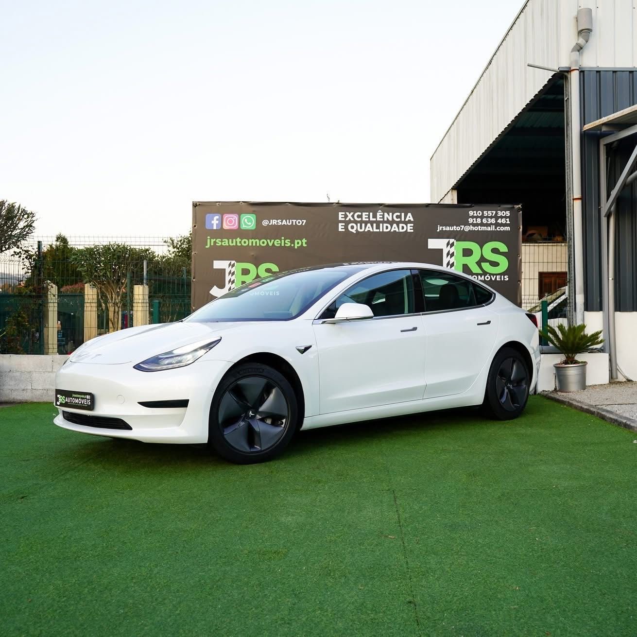 Tesla Model 3 Como Novo