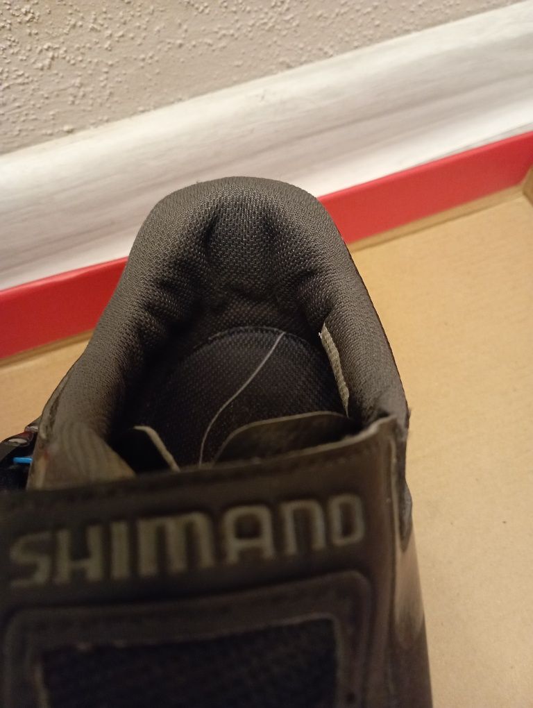 Buty rowerowe Shimano 42