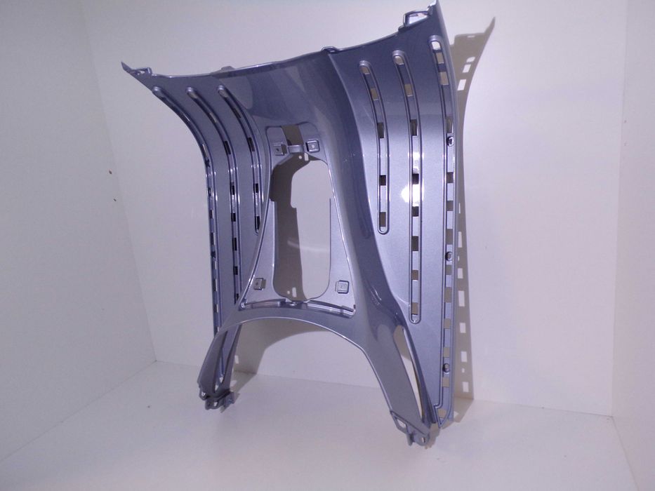 Nowa Podłoga Vespa GTS 125/300cc kolor Model 14-22r.